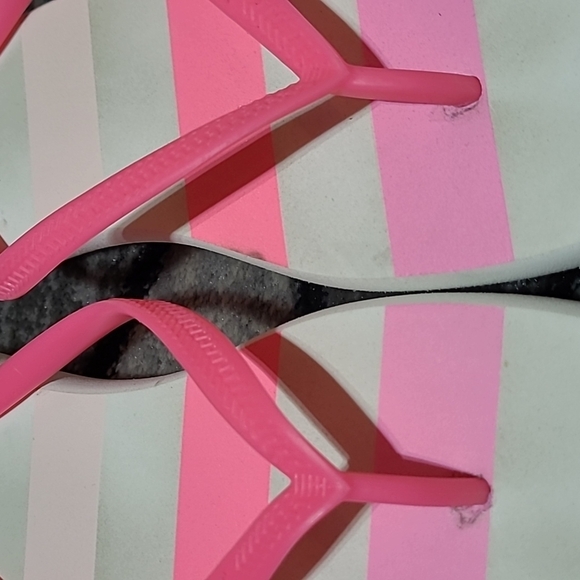 VICTORIA SECRET LOGO SIGNATURE STRIPES FLIP FLOPS SANDALS - Picture 7 of 11